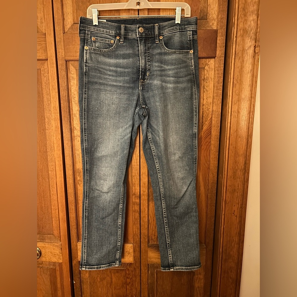Gap Women's Sz 29/8 R Vintage High Rise Straight Leg Cotton Blend Blue Jeans